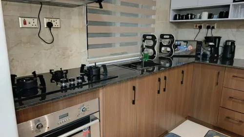 business-suite1-kitchen2