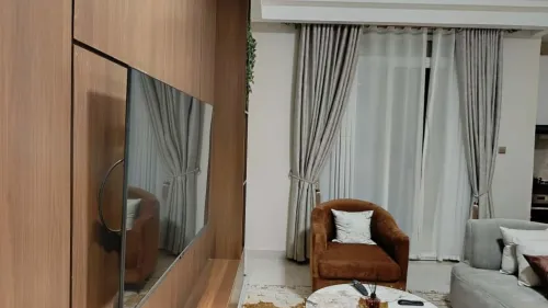 business-suite2-living3