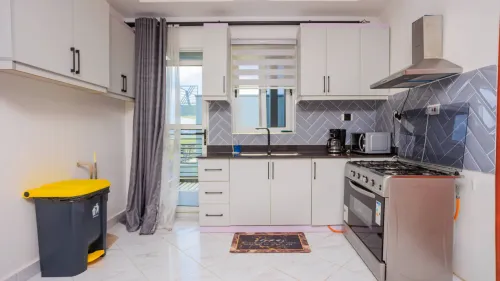 family-suite-kitchen1